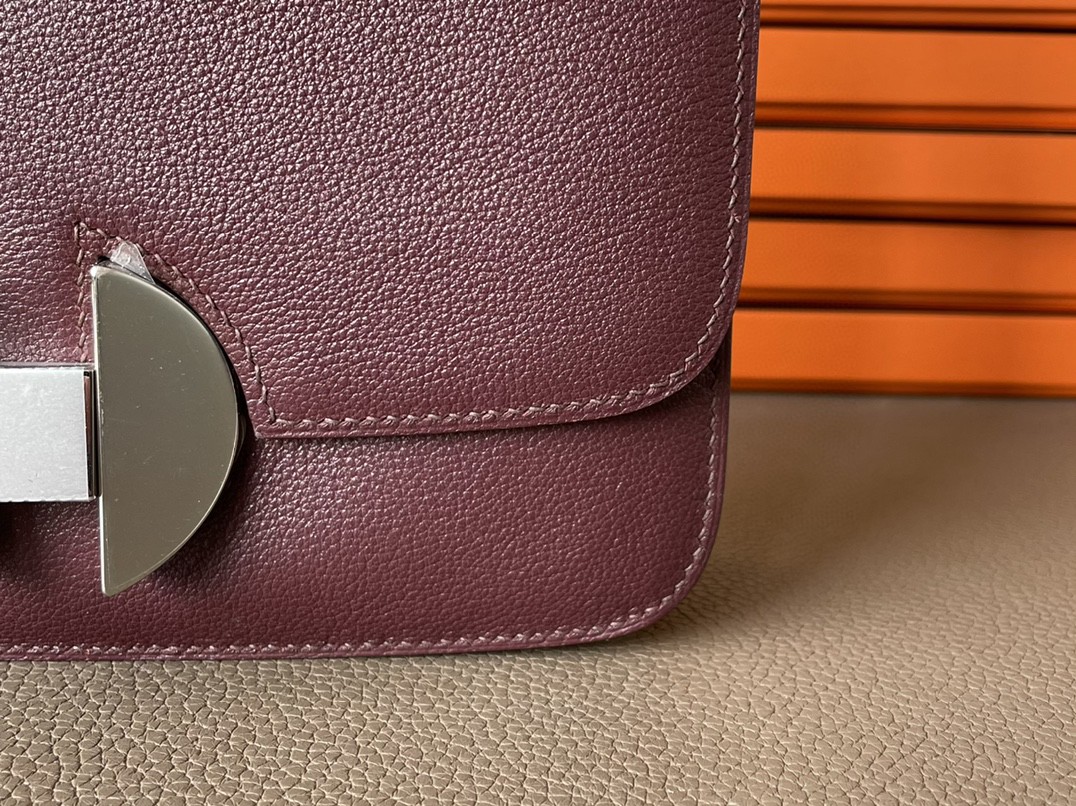 Hermès（爱马仕）2002-20 酒红色 EC皮 银扣