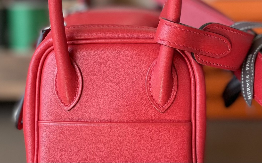Hermès（爱马仕）mini Lindy 迷你琳迪包 番茄红 Swift皮 银扣 20cm