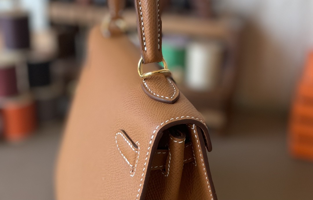 Hermès（爱马仕）Kelly 凯莉包 金棕色 Epsom 掌纹皮 金扣 25cm
