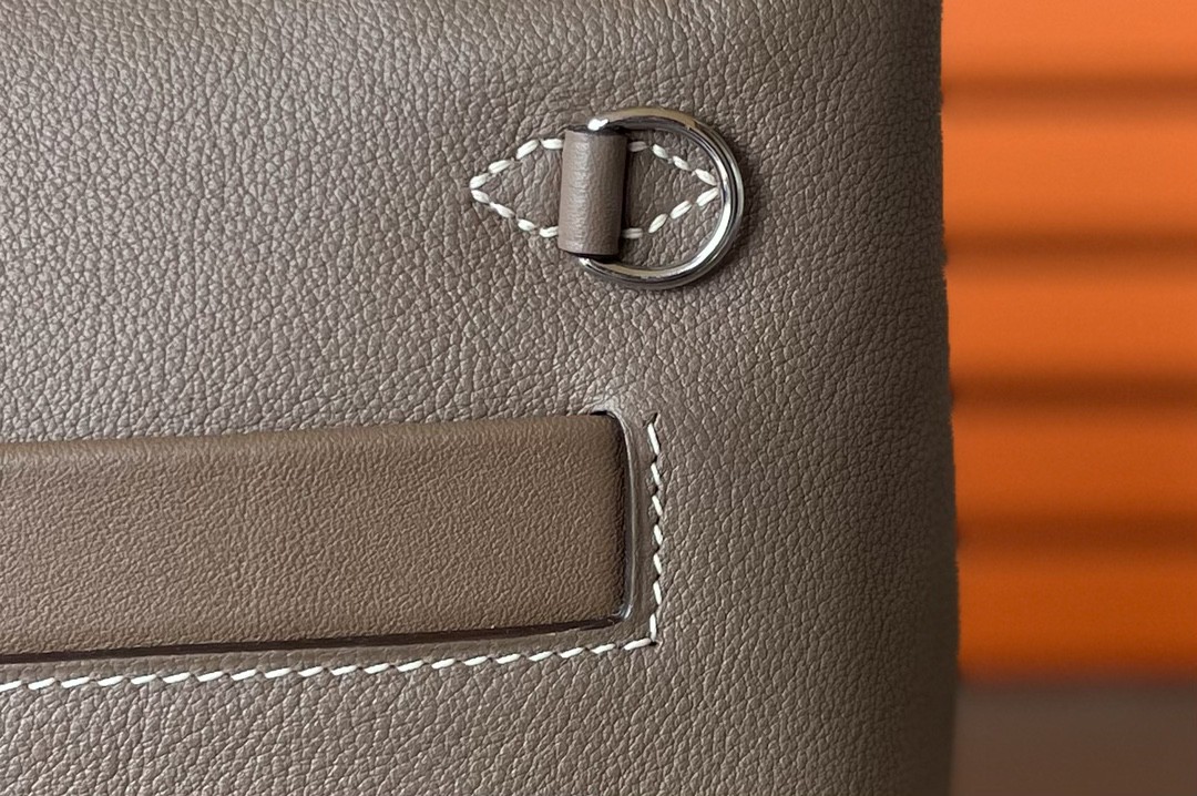 Hermès（爱马仕）mini kelly 2424 大象灰 EC皮 银扣