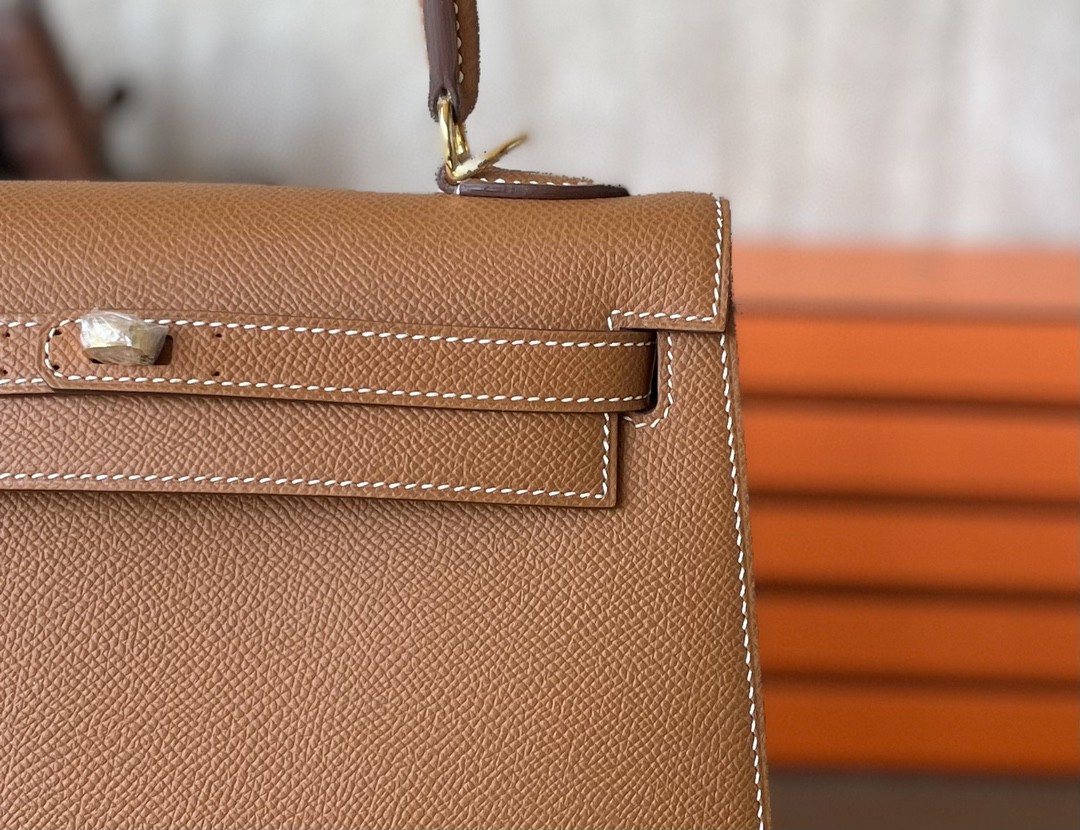 Hermès（爱马仕）Kelly 凯莉包 金棕色 Epsom 掌纹皮 金扣 25cm