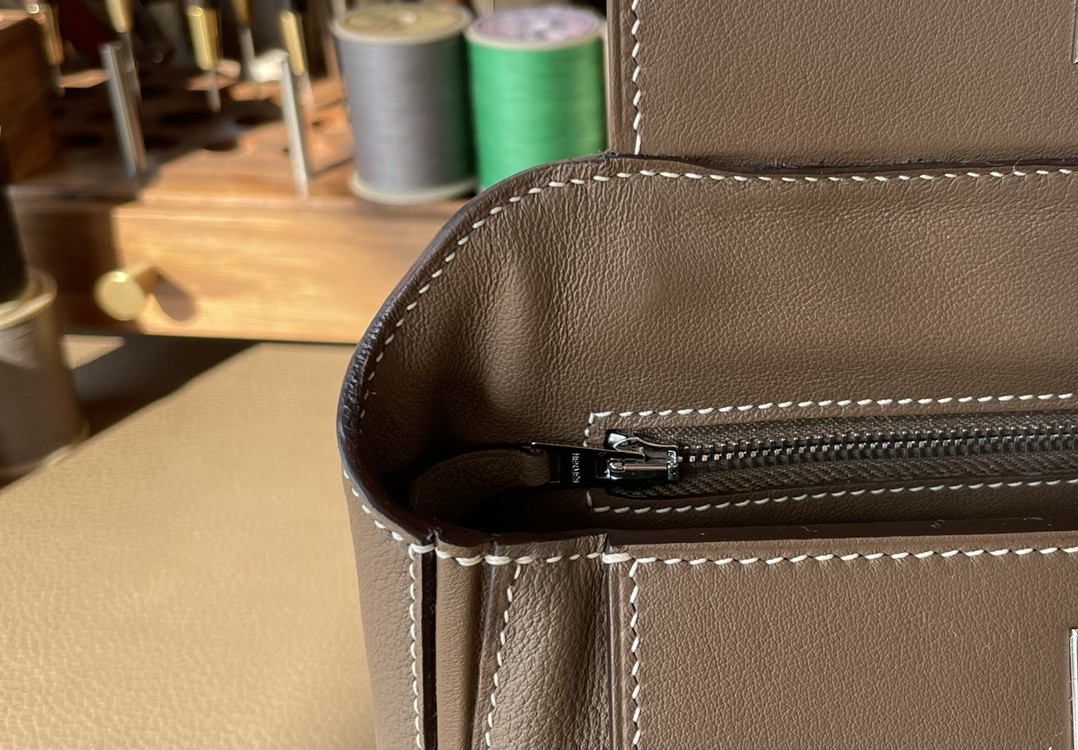 Hermès（爱马仕）mini kelly 2424 大象灰 EC皮 银扣