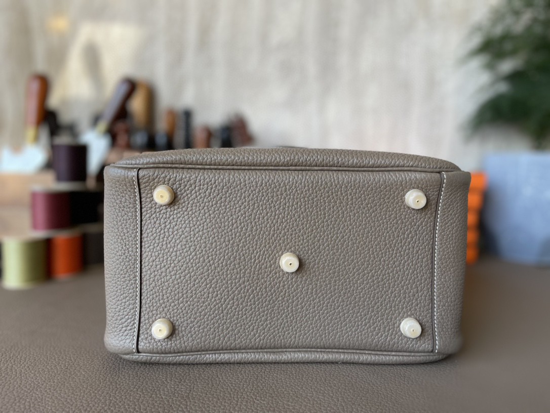 Hermès（爱马仕）Lindy 琳迪包 大象灰 TC大牛皮 金扣 26cm