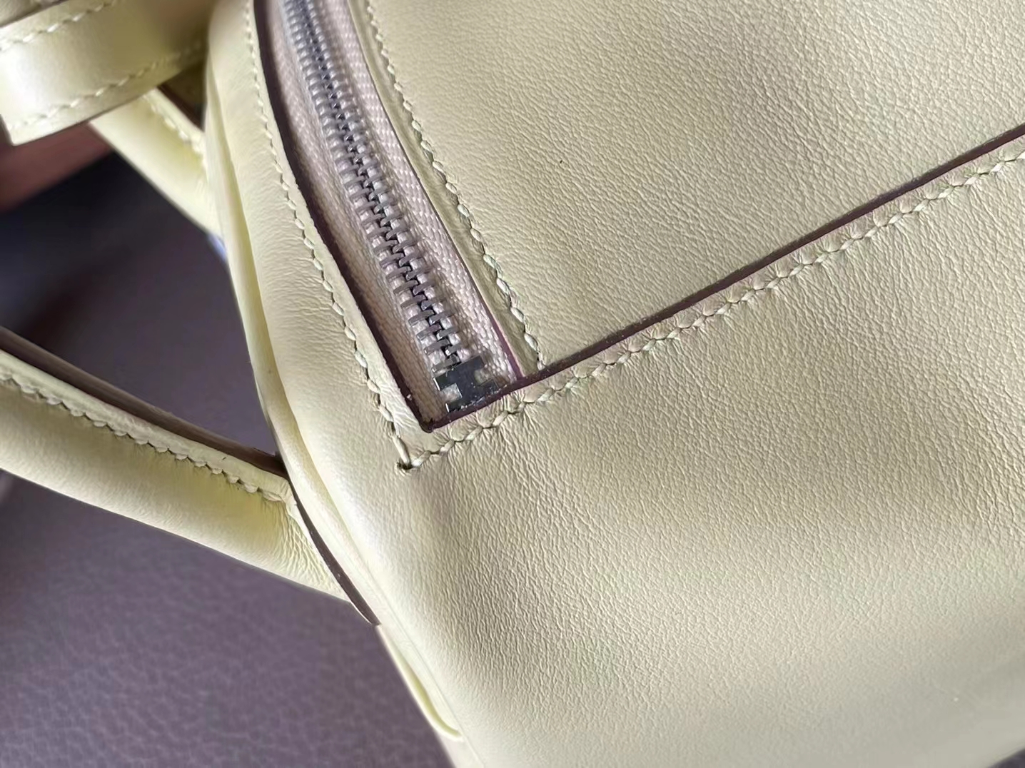 Hermès（爱马仕）mini lindy 迷你琳迪 小鸡黄 Swfit 皮 银扣 20cm