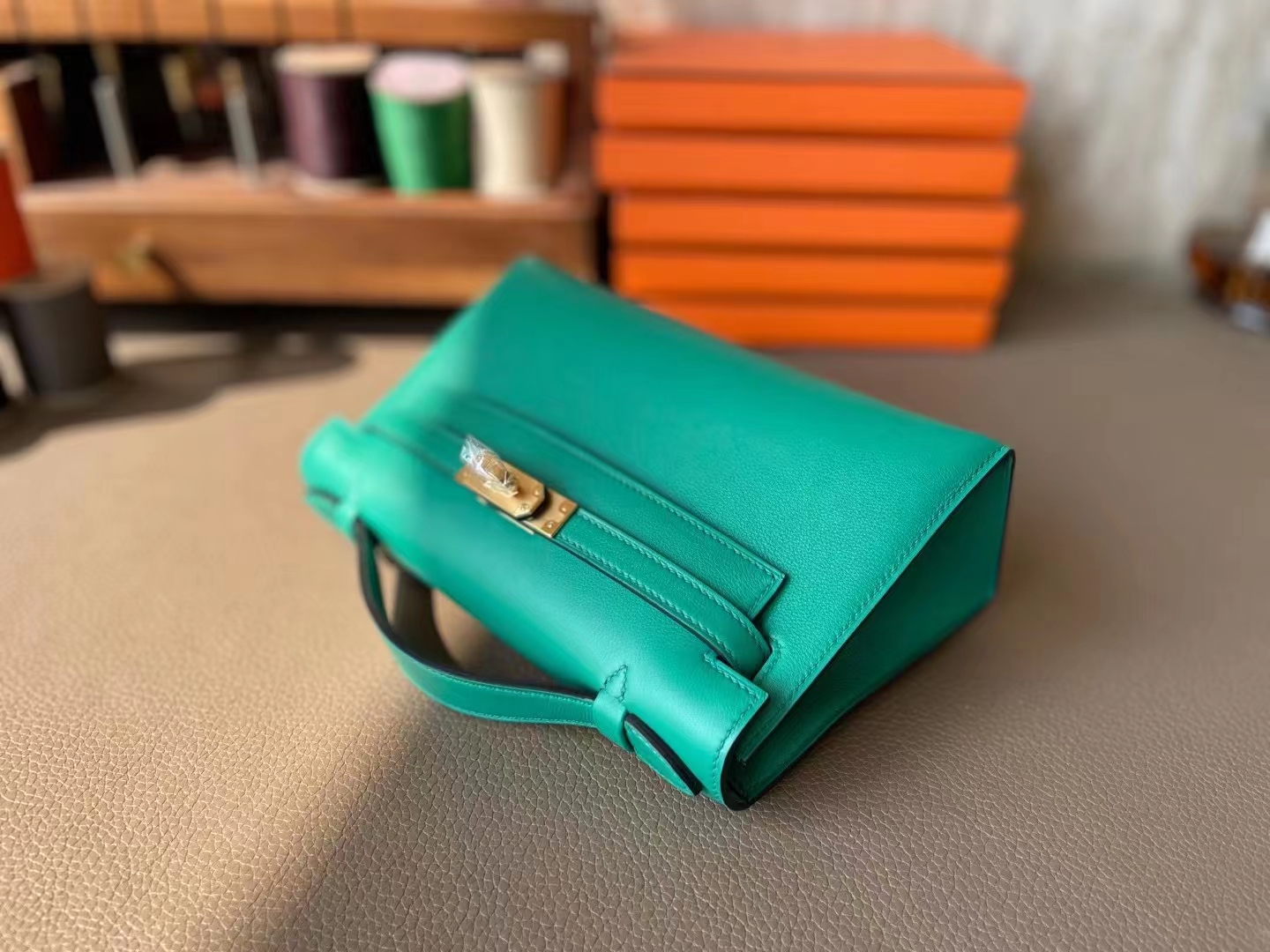 Hermès（爱马仕）mini kelly 迷你凯莉 丝绒绿 Swfit皮 金扣 22cm