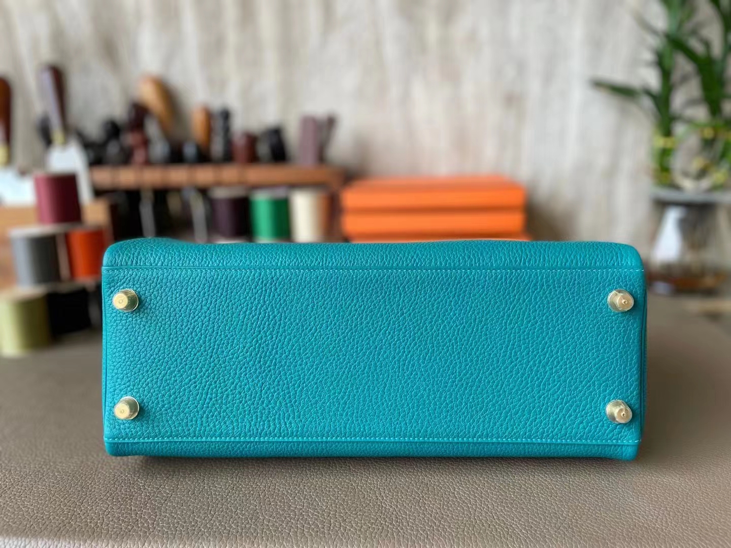 Hermès（爱马仕）Kelly 凯莉包 孔雀蓝 内拼 玉兰粉 Togo 顶级小牛皮 金扣 32cm