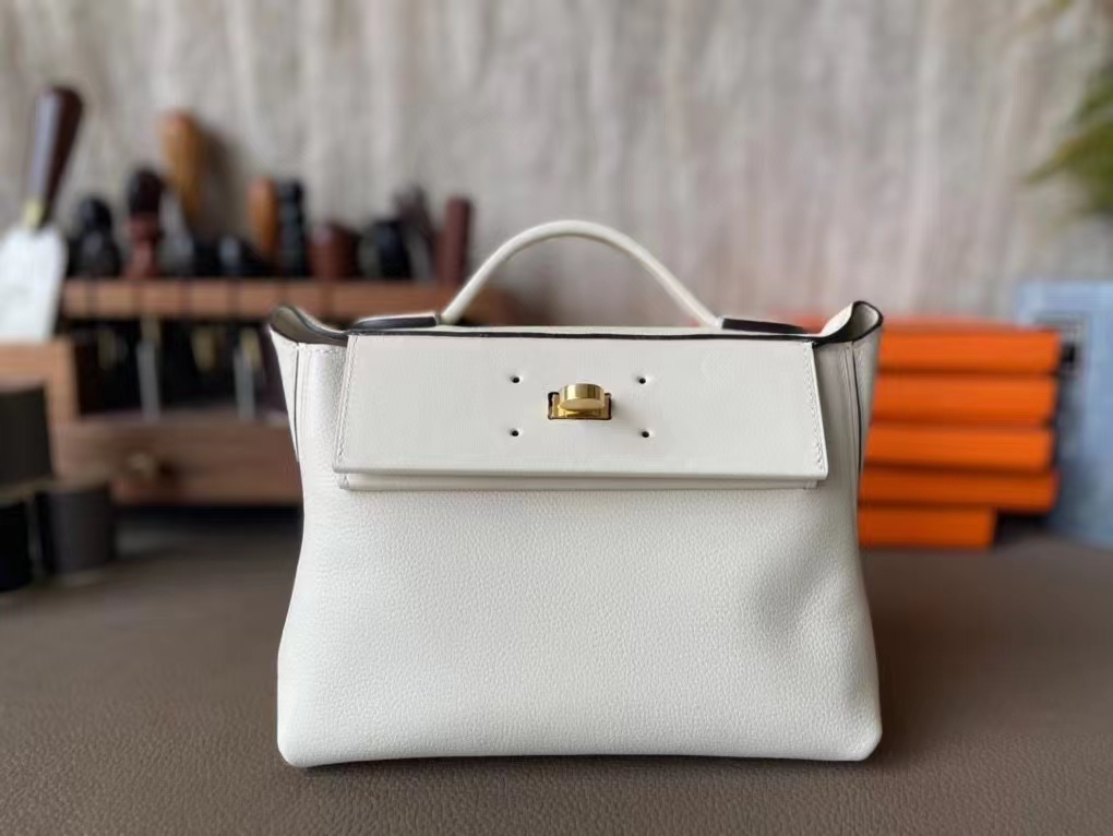 Hermès（爱马仕）mini kelly 2424 奶油白 Evercolor 皮 金扣