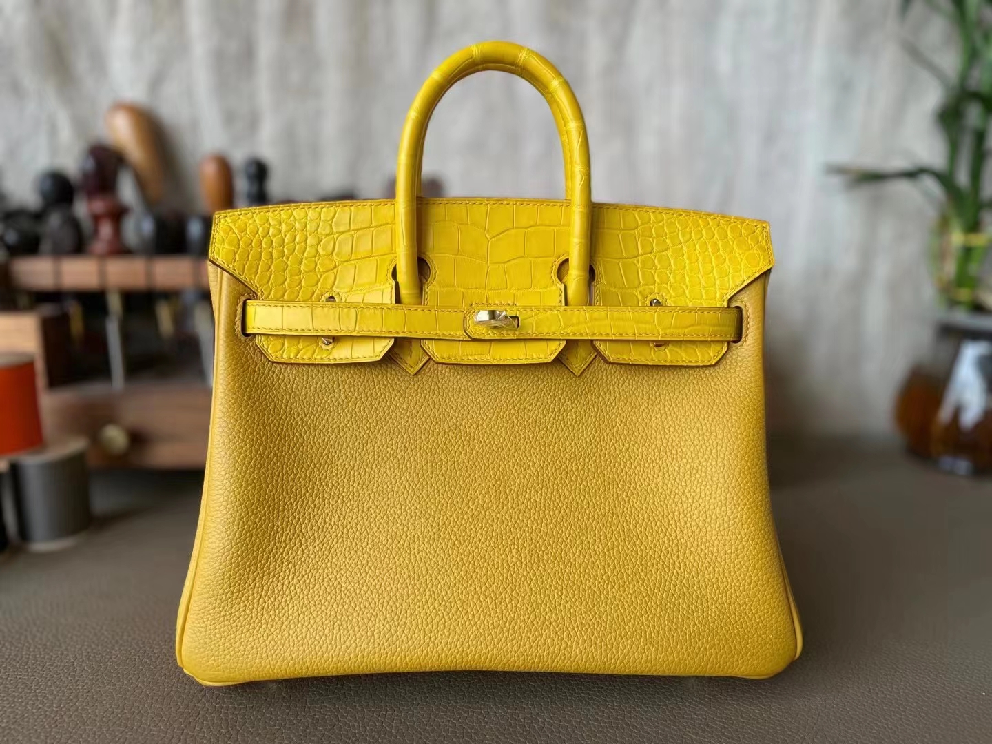 Hermès（爱马仕）Birkin 铂金包 Touch 琥珀黄 TOGO 雾美洲鳄 金扣 25cm
