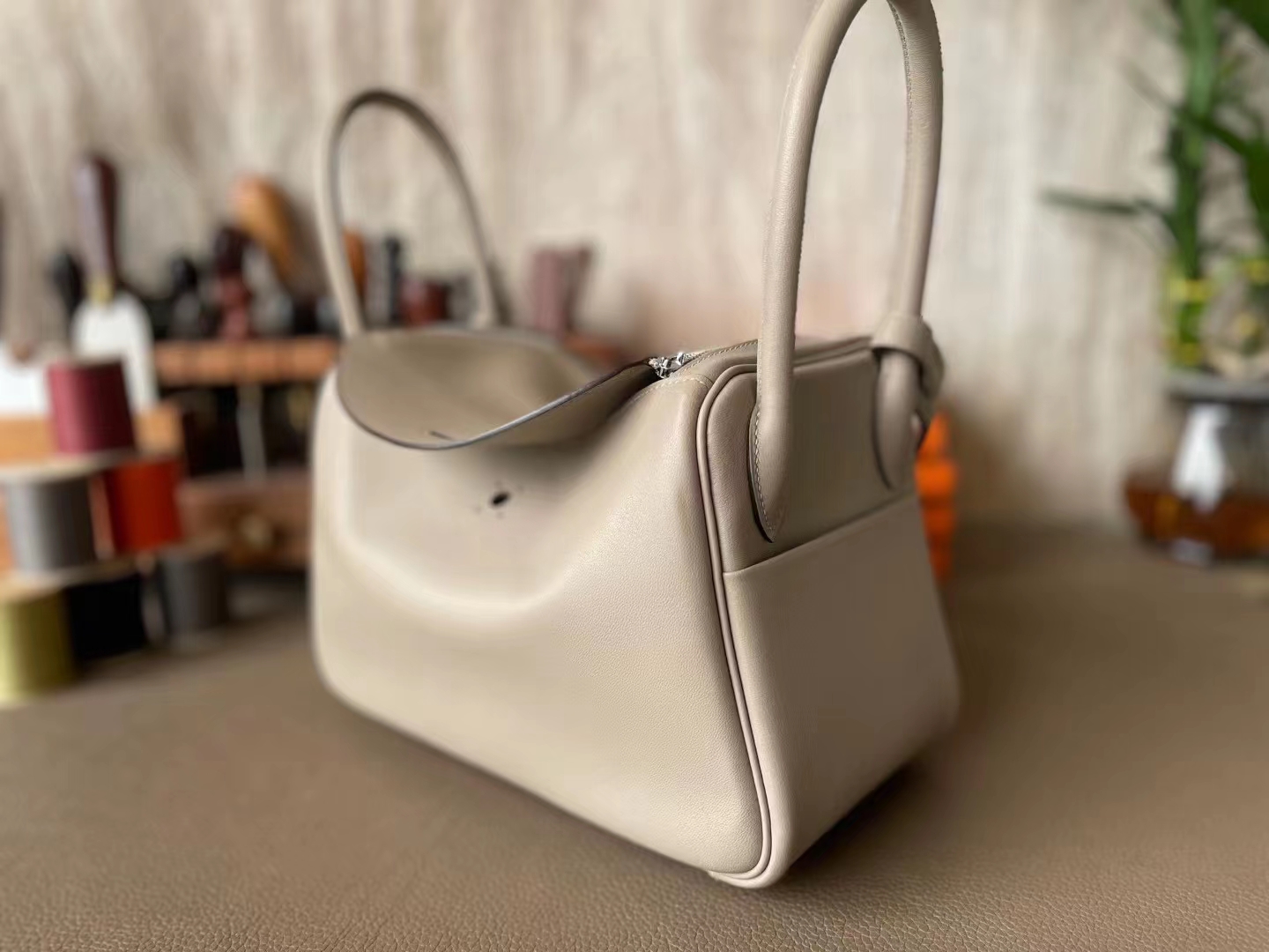 Hermès（爱马仕）lindy 琳迪包 斑鸠灰 Swift皮 银扣 26cm