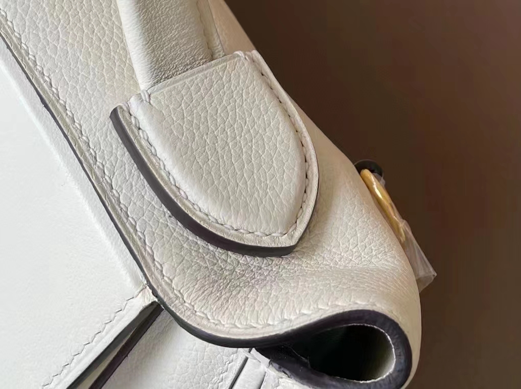 Hermès（爱马仕）mini kelly 2424 奶油白 Evercolor 皮 金扣