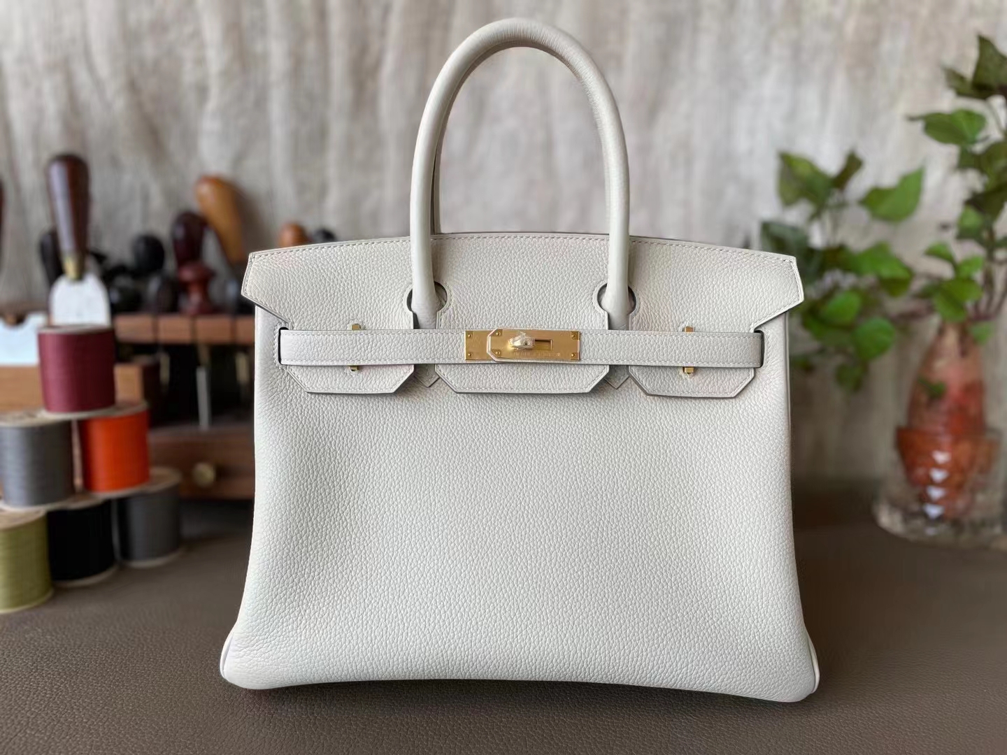 Hermès（爱马仕）Birkin 铂金包 奶昔白 Togo 顶级小牛皮 金扣 30cm