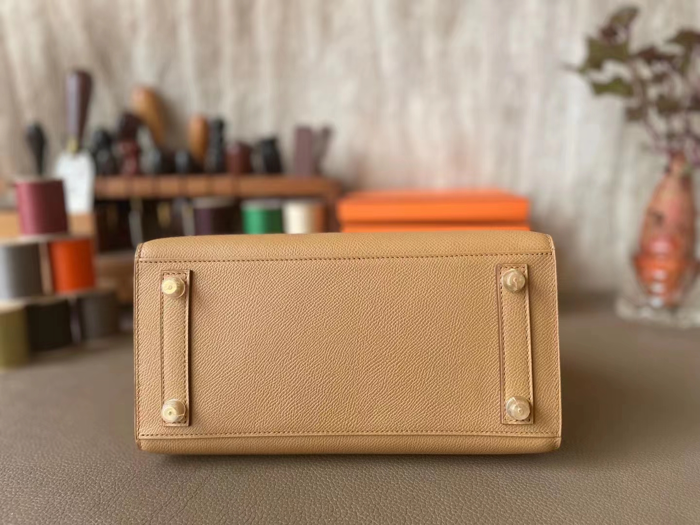 Hermès（爱马仕）Birkin 铂金包 Epsom 掌纹皮 饼干色 外缝 金扣 25cm