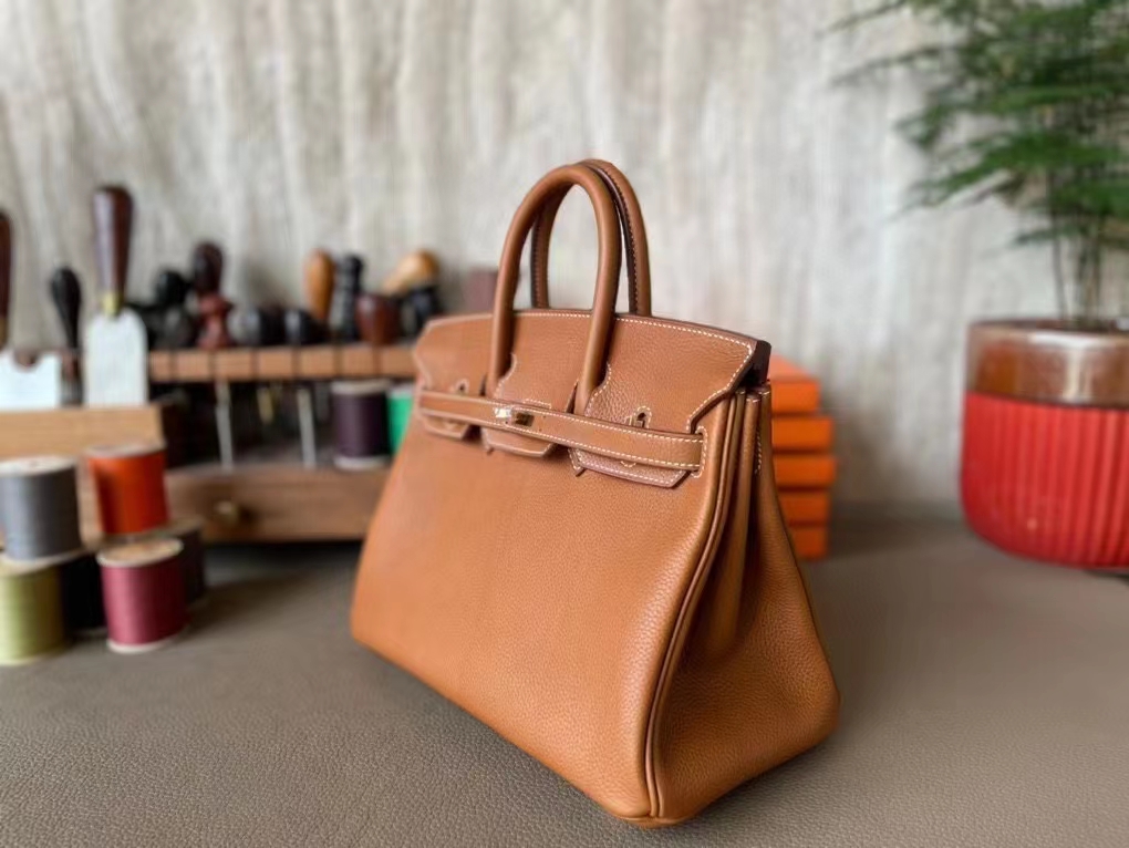 Hermès（爱马仕）Birkin 铂金包 金棕色 福宝马鞍皮 金扣 25cm