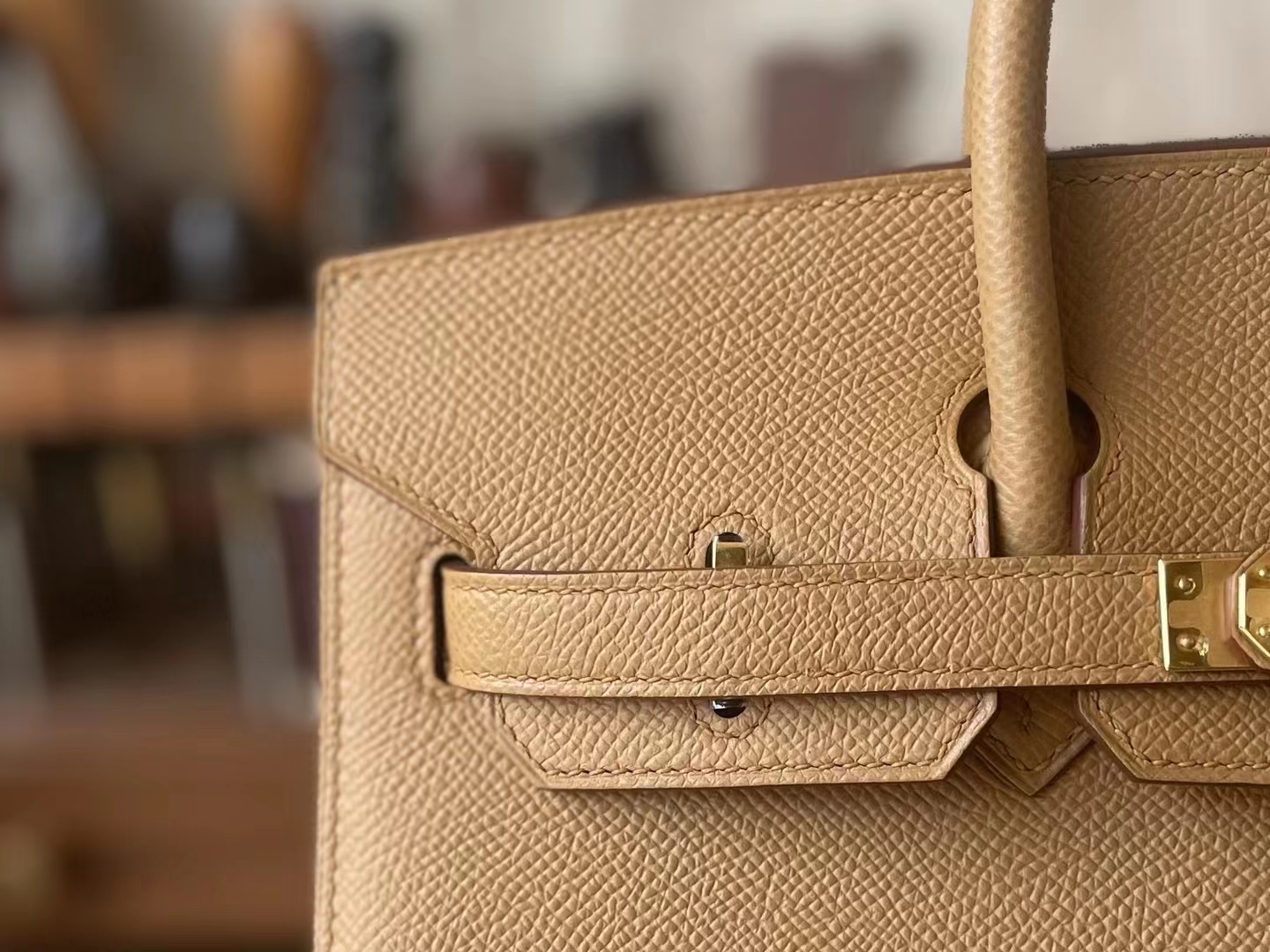 Hermès（爱马仕）Birkin 铂金包 Epsom 掌纹皮 饼干色 外缝 金扣 25cm