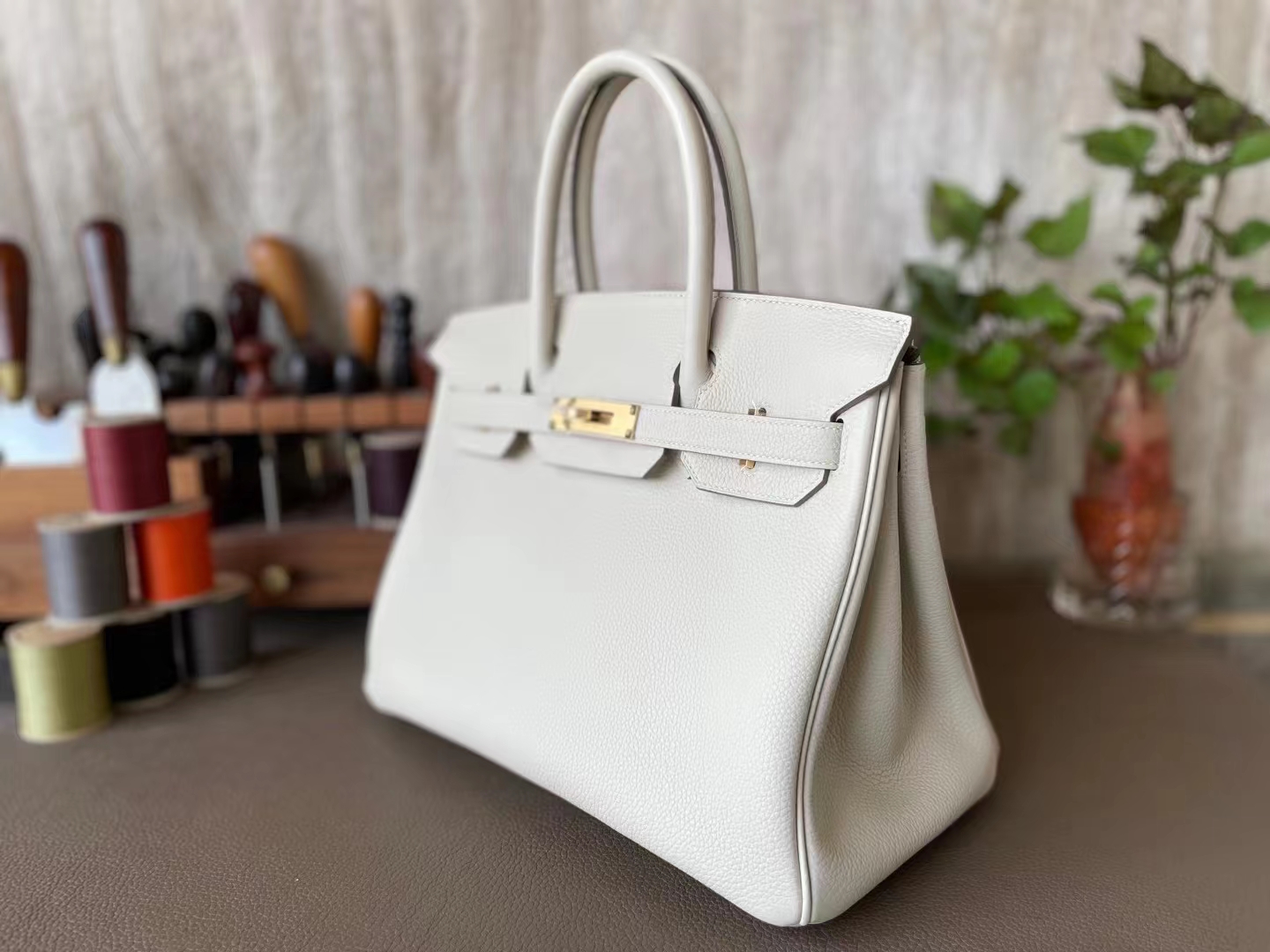 Hermès（爱马仕）Birkin 铂金包 奶昔白 Togo 顶级小牛皮 金扣 30cm