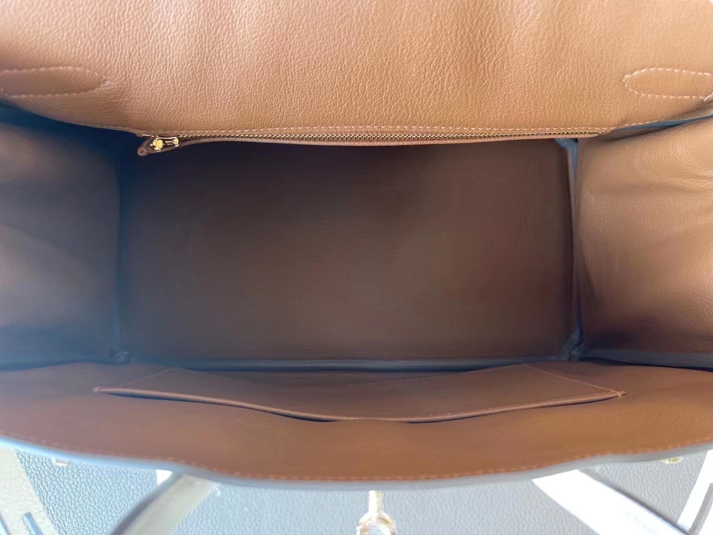 Hermès（爱马仕）Birkin 铂金包 奶昔白 内拼 焦糖色 内缝 Epsom掌纹皮 金扣 30cm