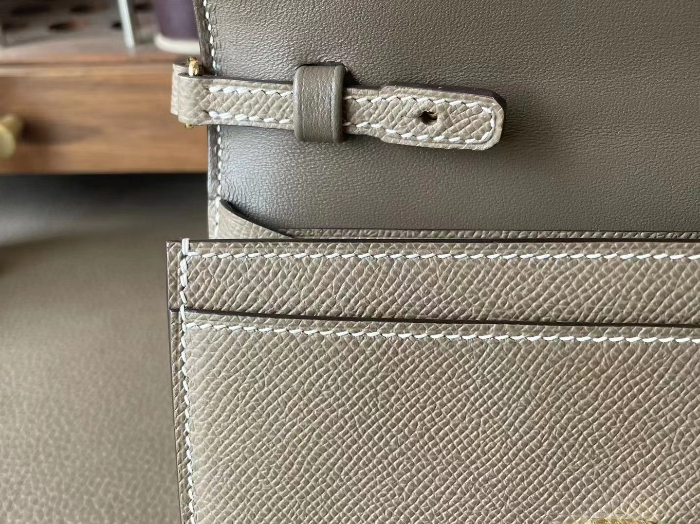 Hermès（爱马仕）Constance To Go 大象灰 Epsom 掌纹皮 金扣 20cm