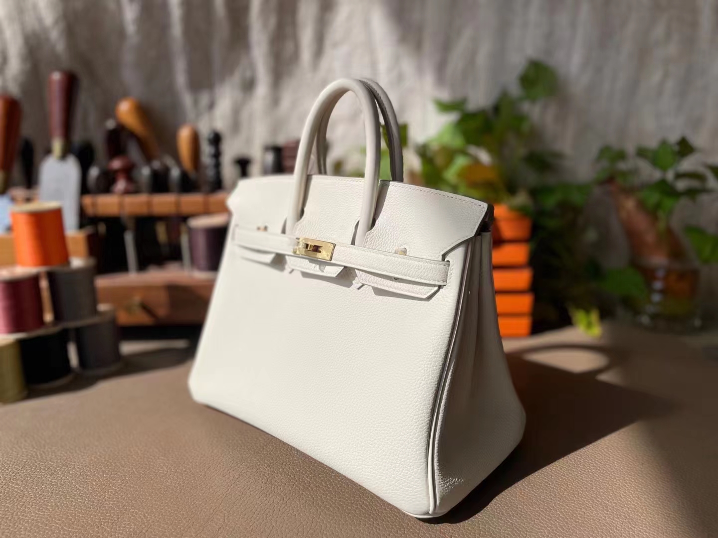 Hermès（爱马仕）Birkin 铂金包 冰川白 TOGO 顶级小牛皮 金扣 25cm