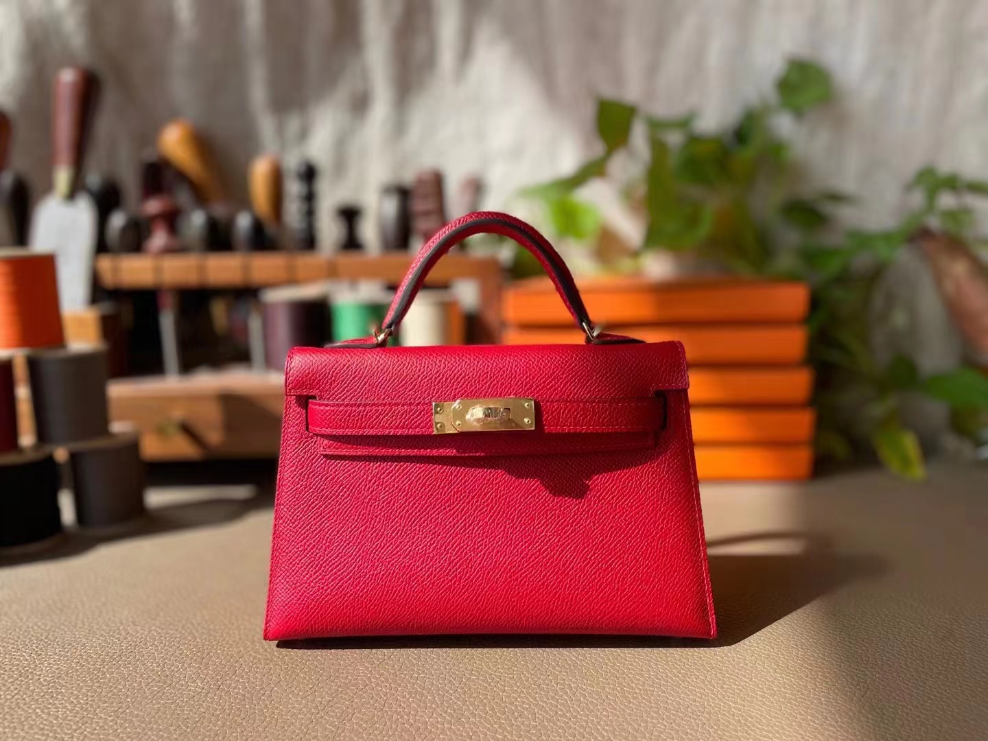 Hermès（爱马仕）mini kelly 迷你凯莉 中国红 Epsom 掌纹皮 金扣 19cm 二代