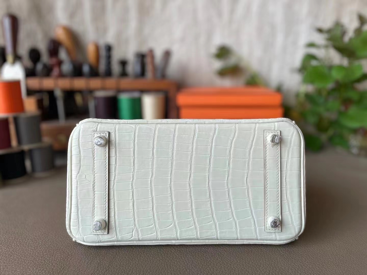 Hermès（爱马仕）Birkin 铂金包 奶油白 雾面美州鳄 银扣 25cm