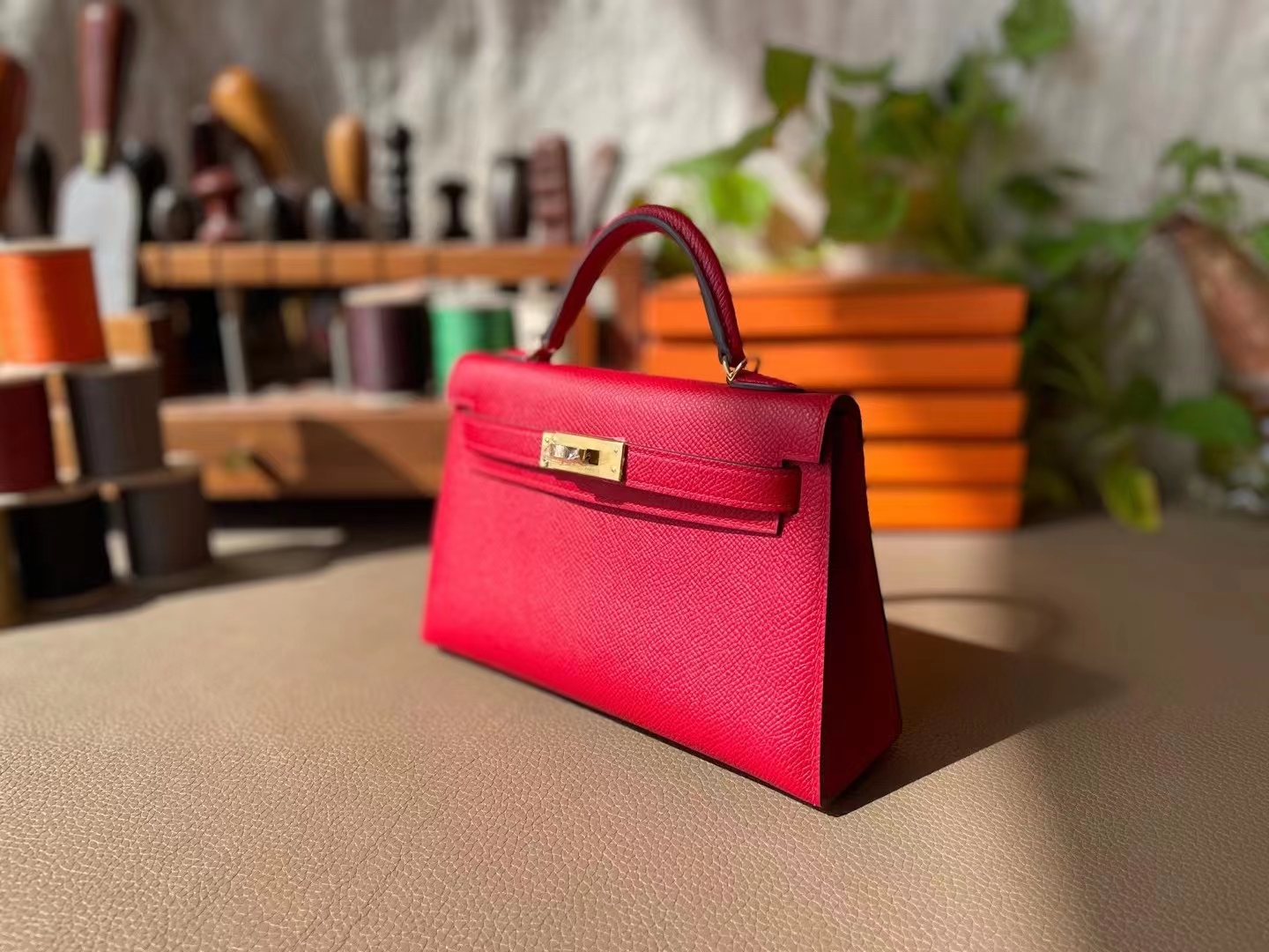 Hermès（爱马仕）mini kelly 迷你凯莉 中国红 Epsom 掌纹皮 金扣 19cm 二代