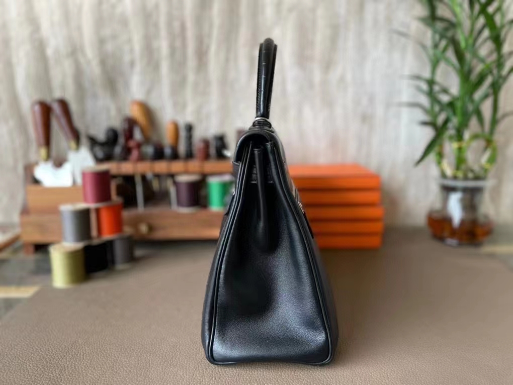 Hermès（爱马仕）kelly lakis  黑色 Swfit 拼 雾面湾鳄 银扣 32cm