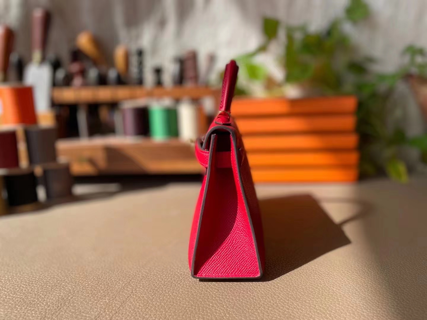 Hermès（爱马仕）mini kelly 迷你凯莉 中国红 Epsom 掌纹皮 金扣 19cm 二代