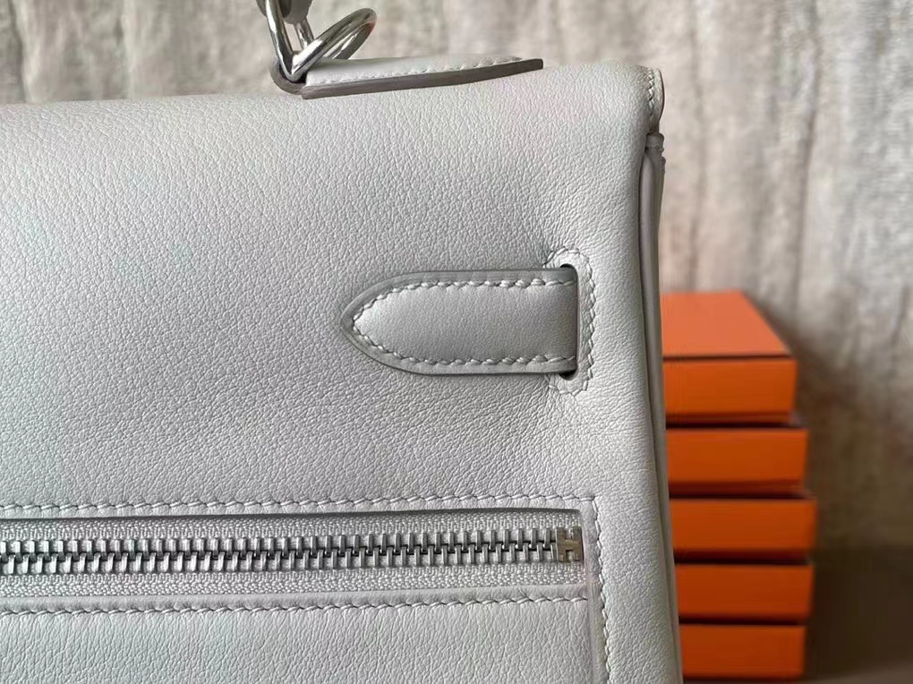 Hermès（爱马仕）kelly lakis  珍珠灰 Swfit 拼 雾面湾鳄 银扣 32cm