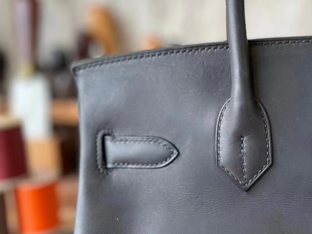 Hermès（爱马仕）Birkin 铂金包 黑色 平纹马鞍皮 银扣 30cm