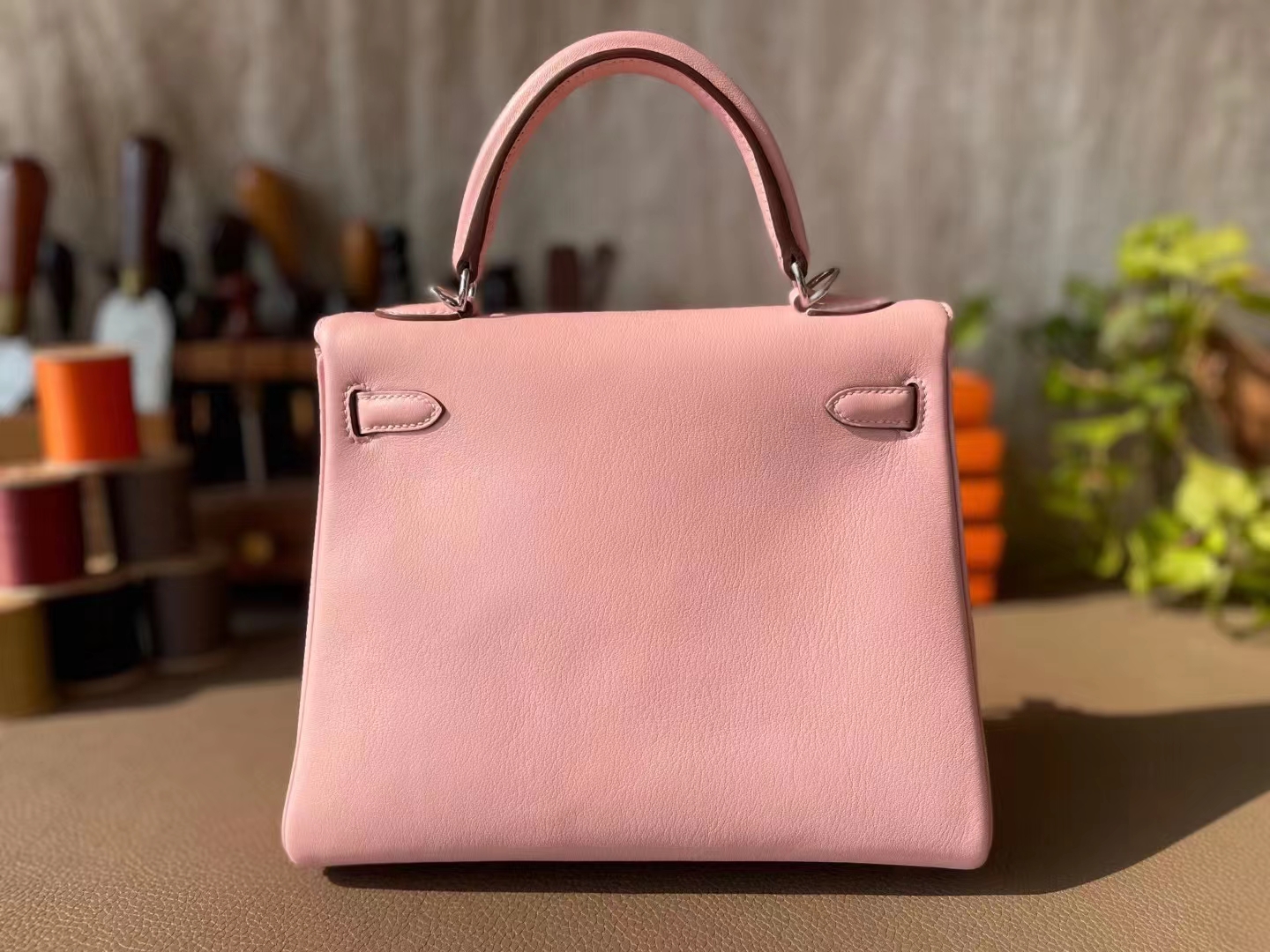 Hermès（爱马仕）kelly 凯莉包 樱花粉 Swfit皮 银扣 25cm
