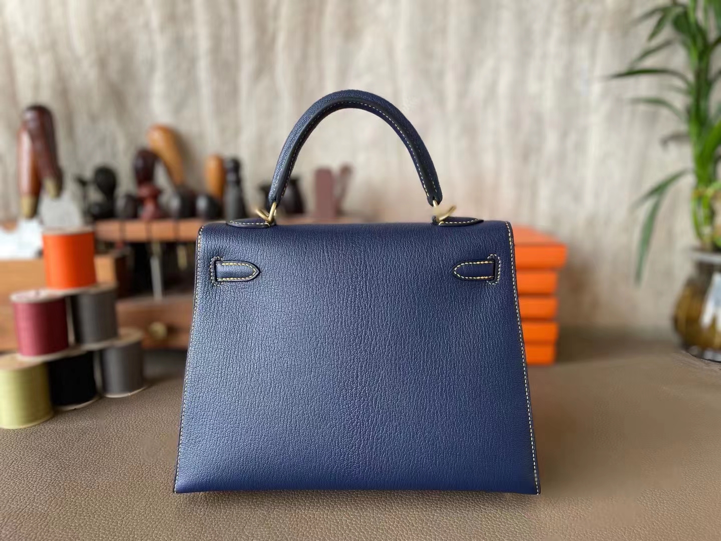 Hermès（爱马仕）kelly 凯莉包 宝石蓝 内拼 琥珀黄 山羊皮 金扣 25cm