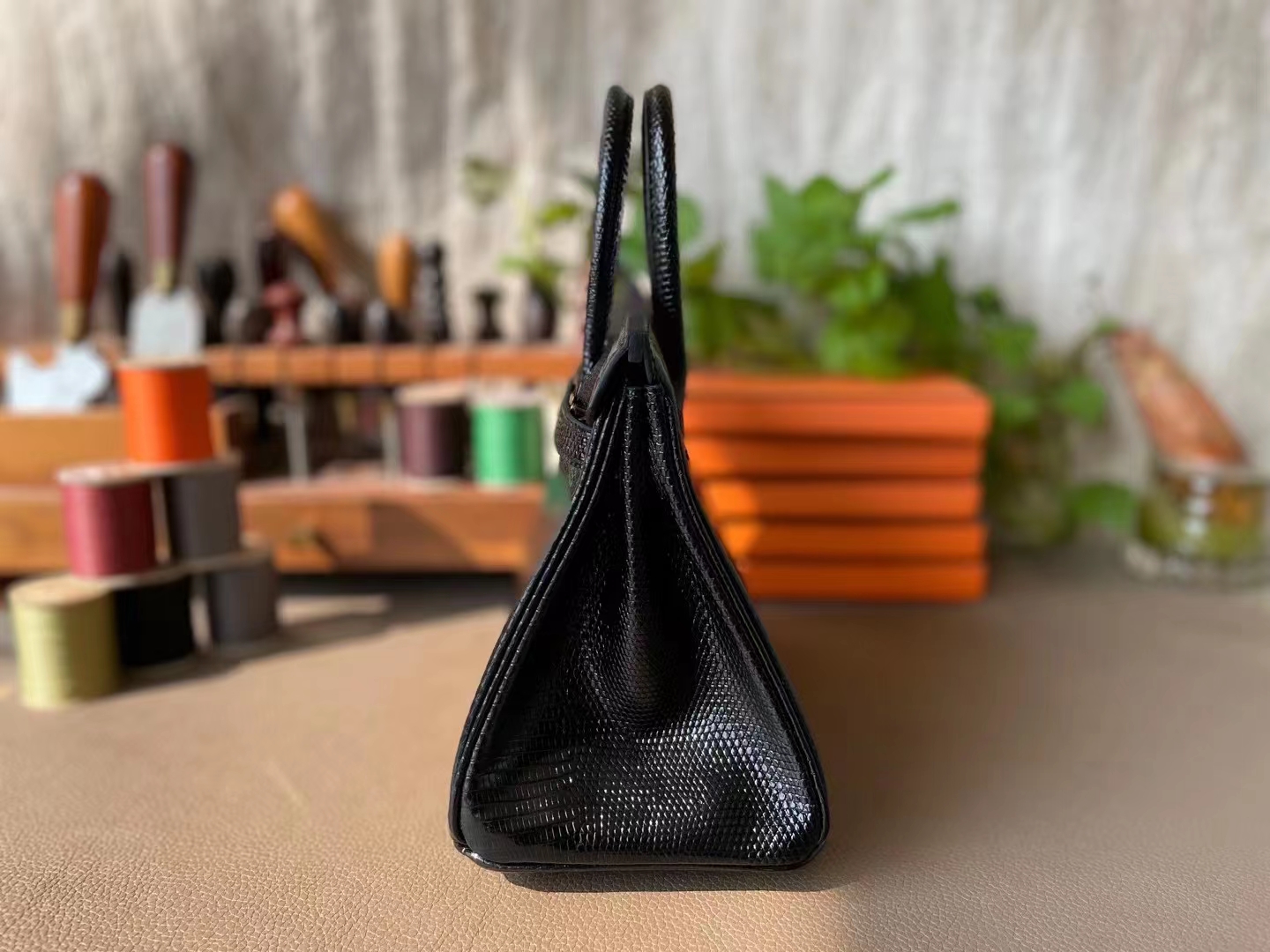 Hermès（爱马仕）Birkin 铂金包 黑色 蜥蜴皮 金扣 25cm