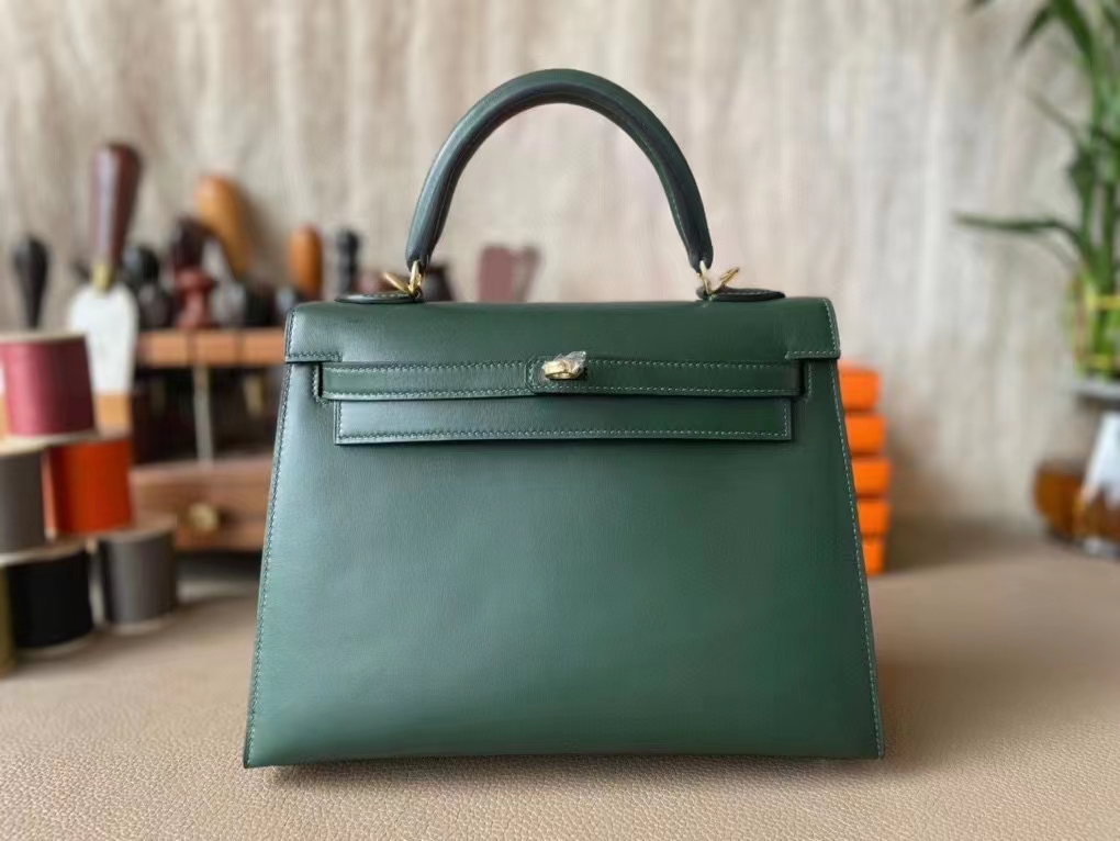 Hermès（爱马仕）kelly 凯莉包 英国绿 BOX皮 金扣 25cm