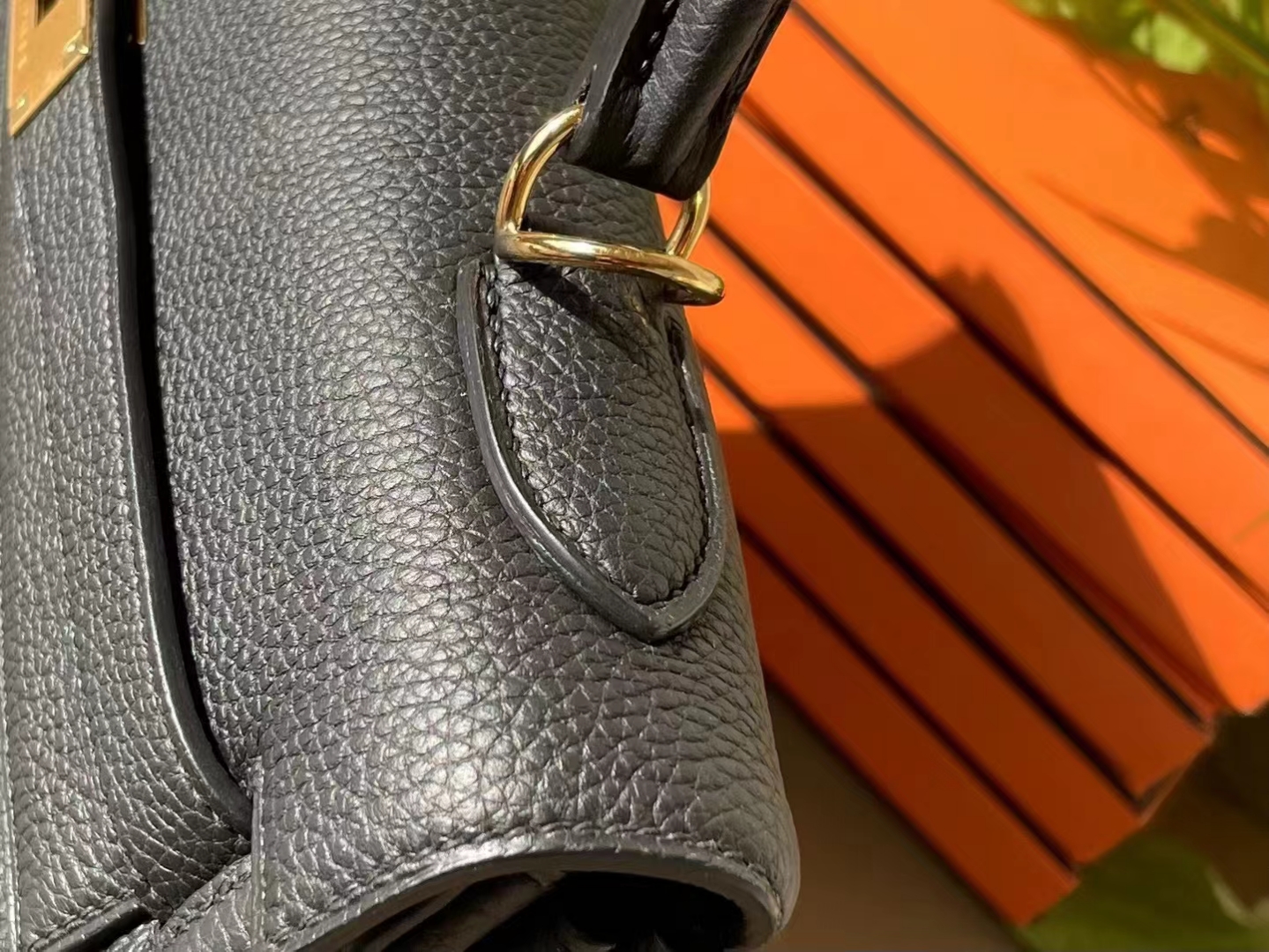 Hermès（爱马仕）Kelly 凯莉包 黑色 TOGO 顶级小牛皮 金扣 32cm
