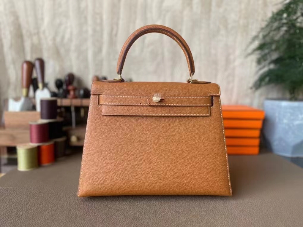 Hermès（爱马仕）Kelly 凯莉包 外缝 金棕色 Epsom 掌纹皮 金扣 28cm