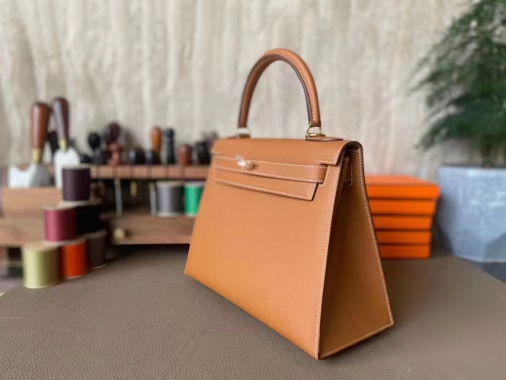 Hermès（爱马仕）Kelly 凯莉包 外缝 金棕色 Epsom 掌纹皮 金扣 28cm