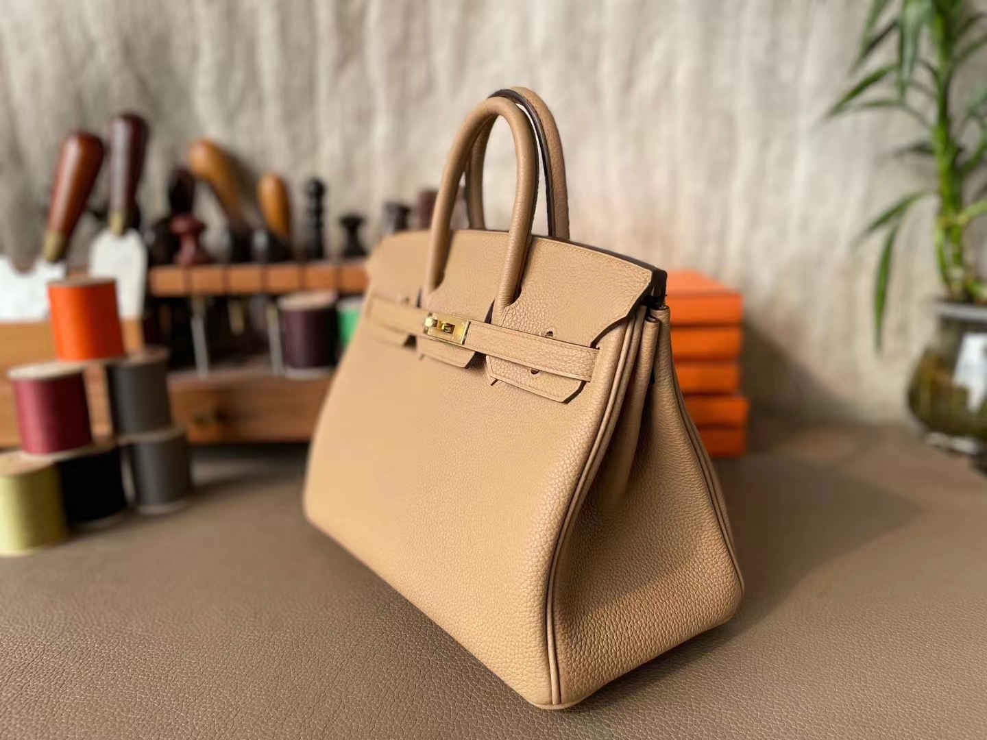 Hermès（爱马仕）Birkin 铂金包 玛莎拉奶茶色 togo 顶级小牛皮 金扣 25cm