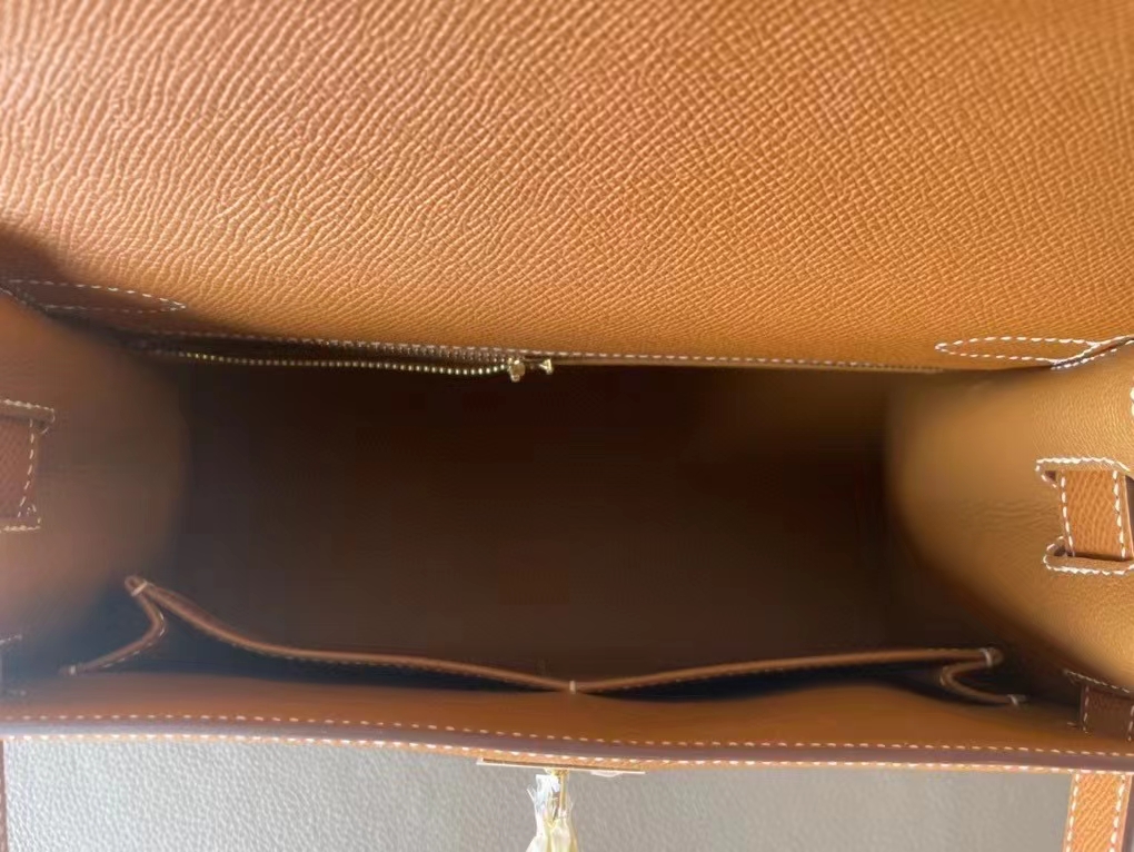 Hermès（爱马仕）Kelly 凯莉包 外缝 金棕色 Epsom 掌纹皮 金扣 28cm