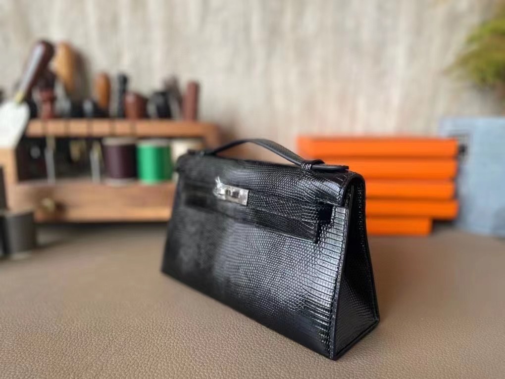Hermès（爱马仕）mini kelly 迷你凯莉 黑色 顶级蜥蜴皮 银扣 22cm 一代