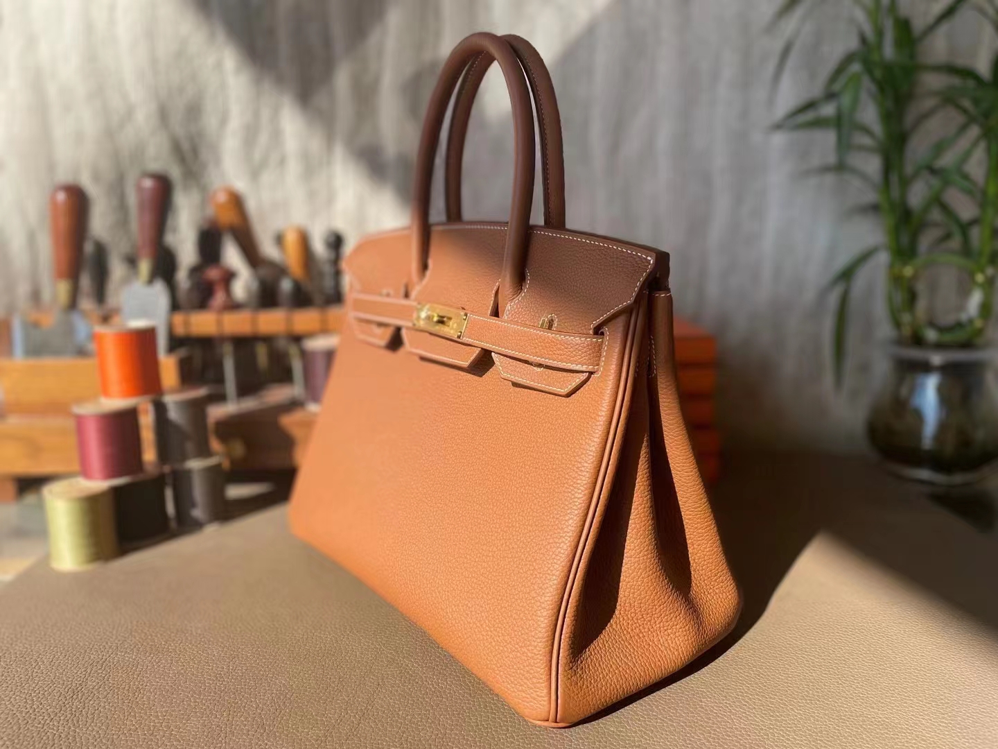 Hermès（爱马仕）Birkin 铂金包 金棕色 togo 顶级小牛皮 金扣 30cm