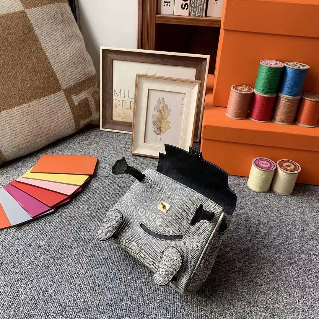 Hermès（爱马仕）Kelly doll 自然色 原厂御用蜥蜴皮 金扣 18cm