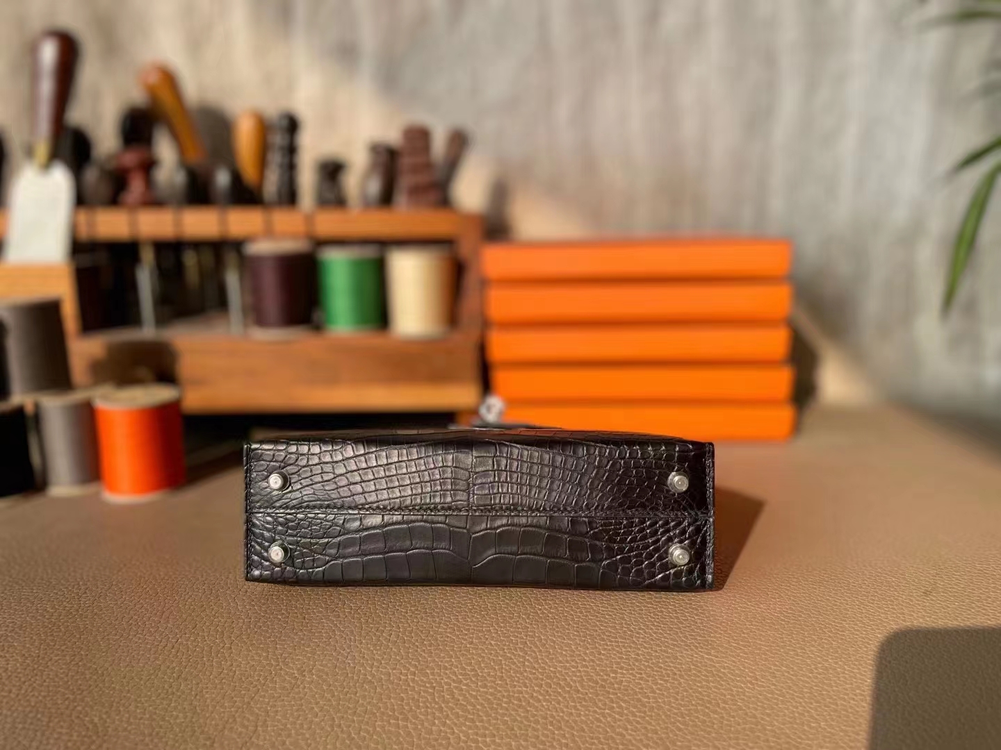 Hermès（爱马仕）mini kelly 迷你凯莉 黑色 雾面美洲鳄鱼皮 银扣 19cm 二代