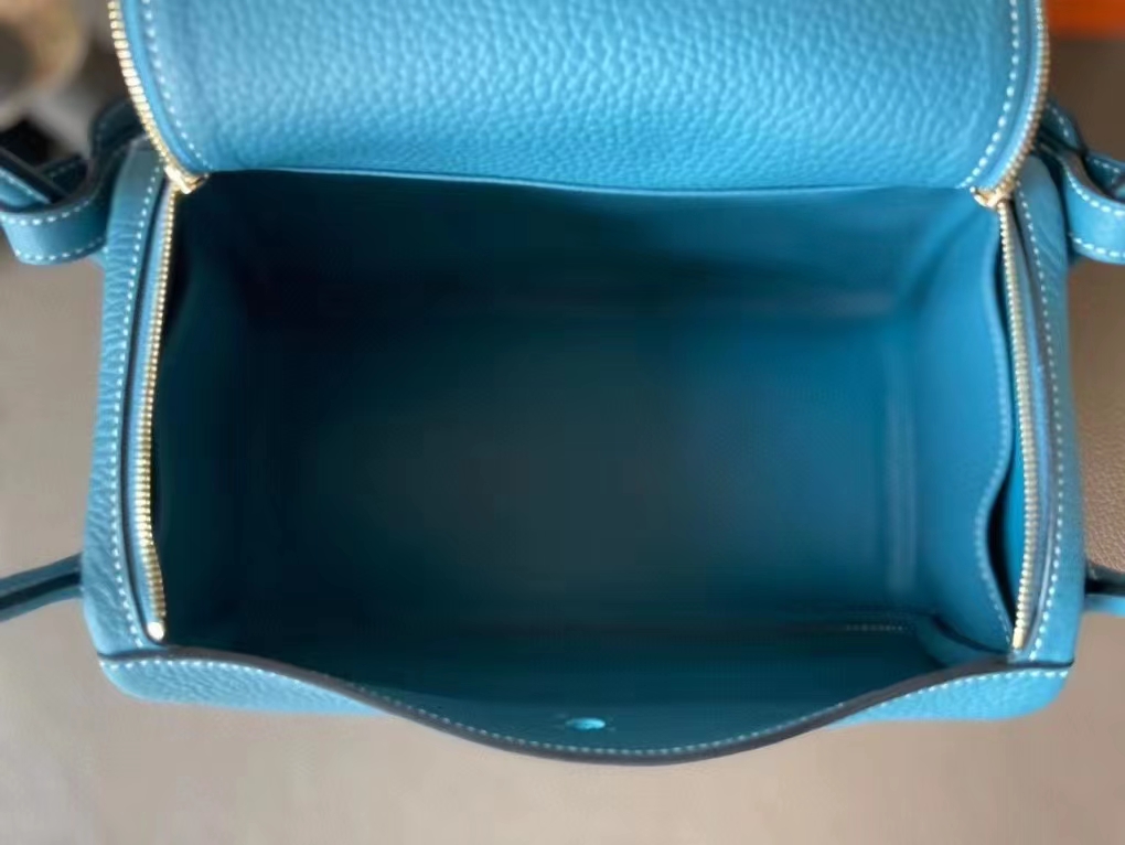 Hermès（爱马仕）Lindy 琳迪包 牛仔蓝 TC 大牛皮 金扣 26cm