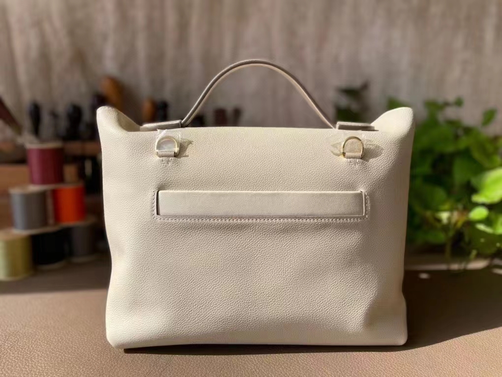 Hermès（爱马仕）Kelly 2424 evercolor 拼 Swfit 奶昔白 金扣 29cm