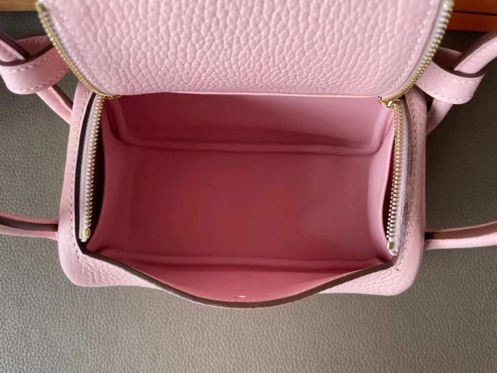Hermès（爱马仕）Lindy 琳迪包 3Q 水粉色 TC 大牛皮 金扣 20cm