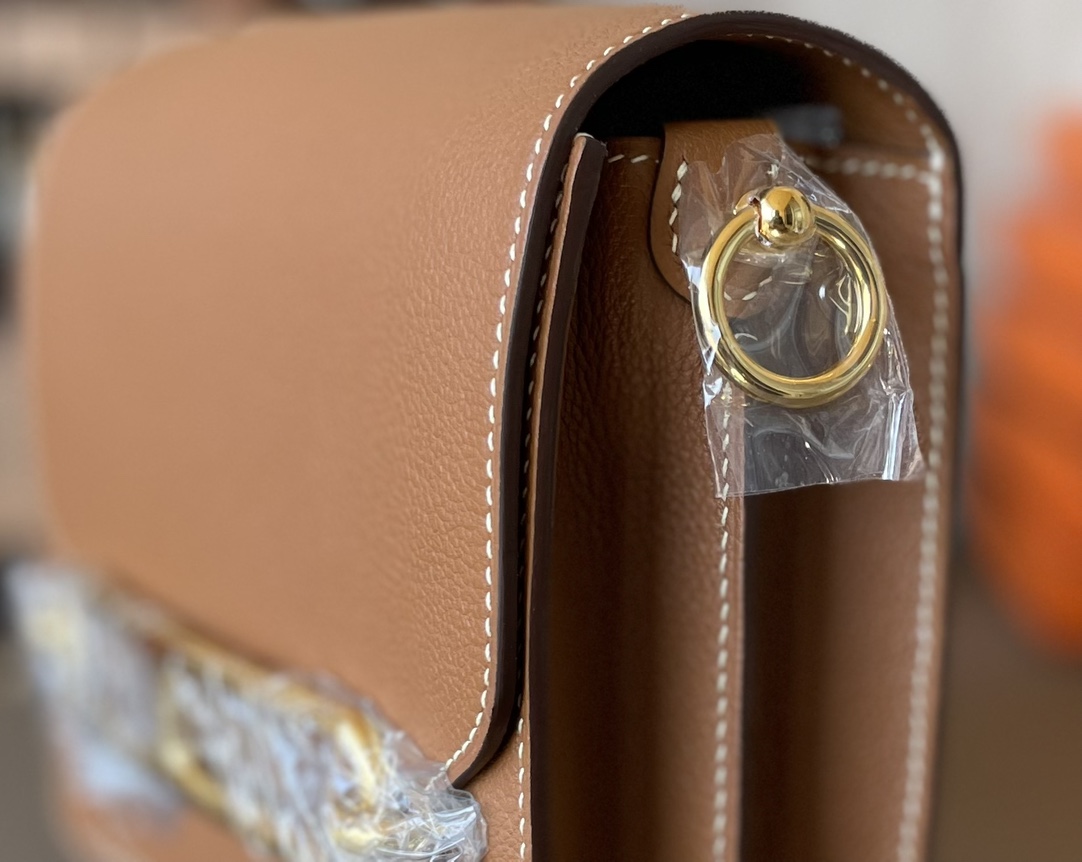Hermès（爱马仕）Roulis 猪鼻子 金棕色 EC皮 金扣 19cm