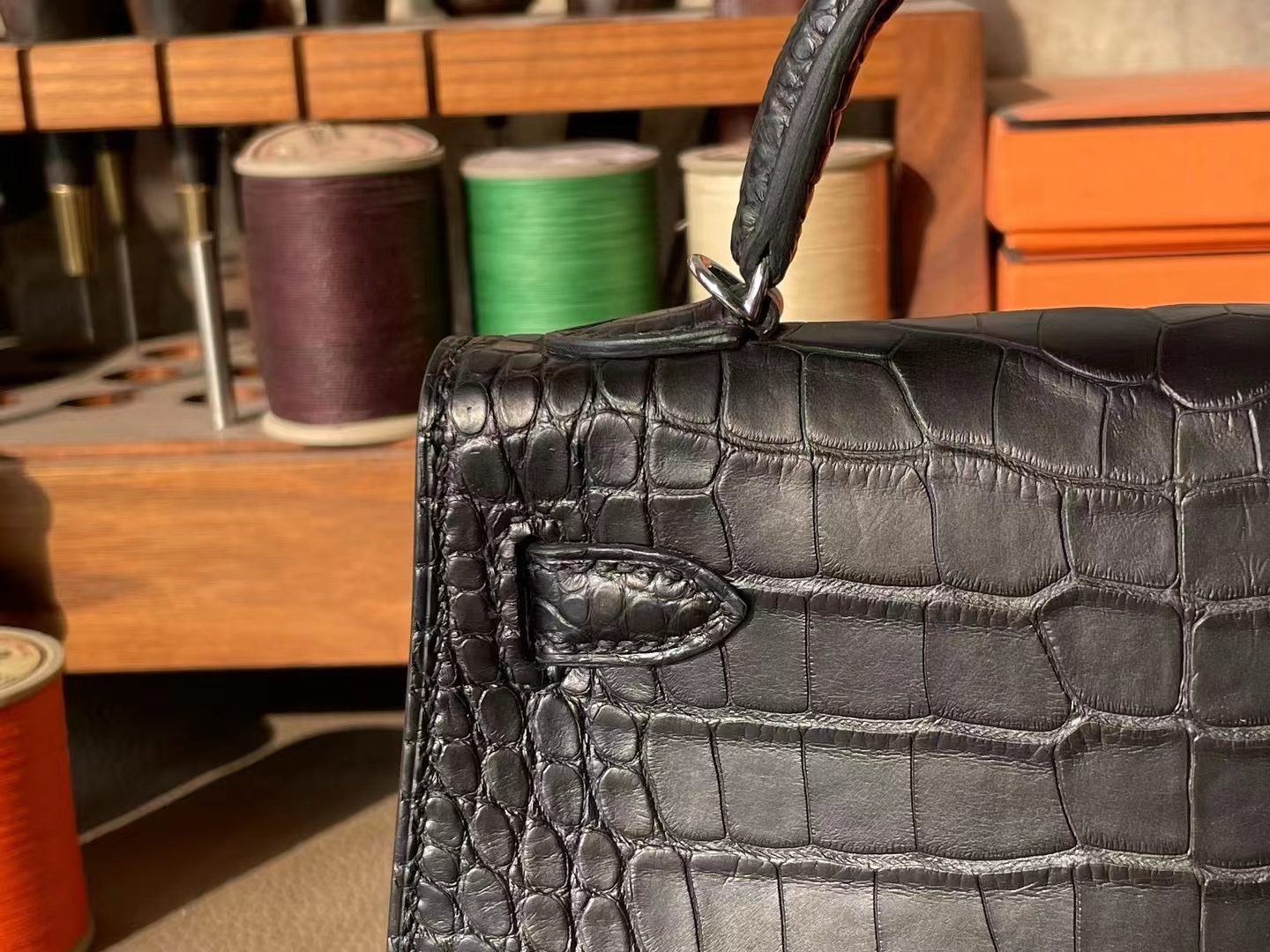 Hermès（爱马仕）mini kelly 迷你凯莉 黑色 雾面美洲鳄鱼皮 银扣 19cm 二代