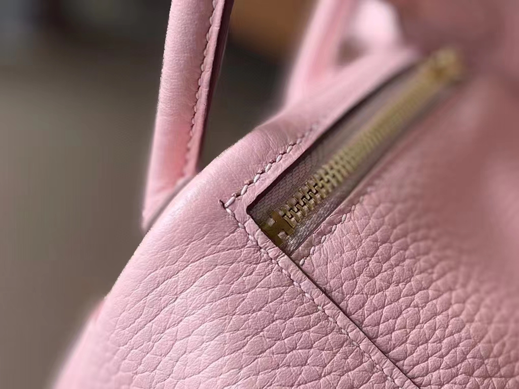 Hermès（爱马仕）Lindy 琳迪包 3Q 水粉色 TC 大牛皮 金扣 20cm