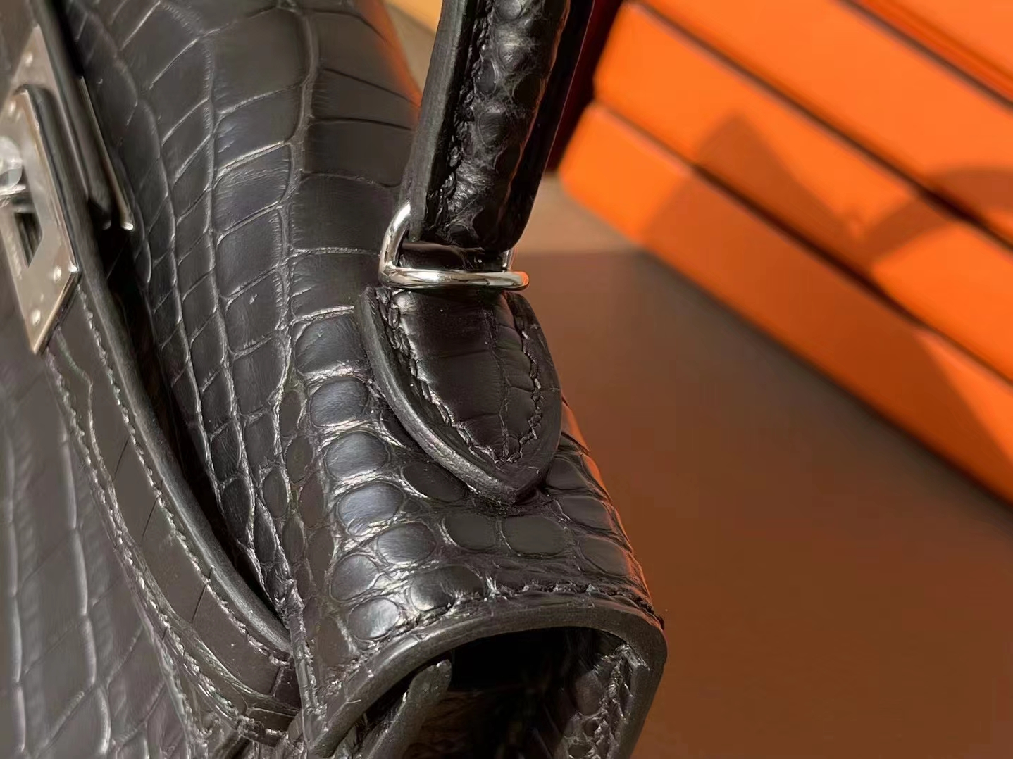 Hermès（爱马仕）mini kelly 迷你凯莉 黑色 雾面美洲鳄鱼皮 银扣 19cm 二代