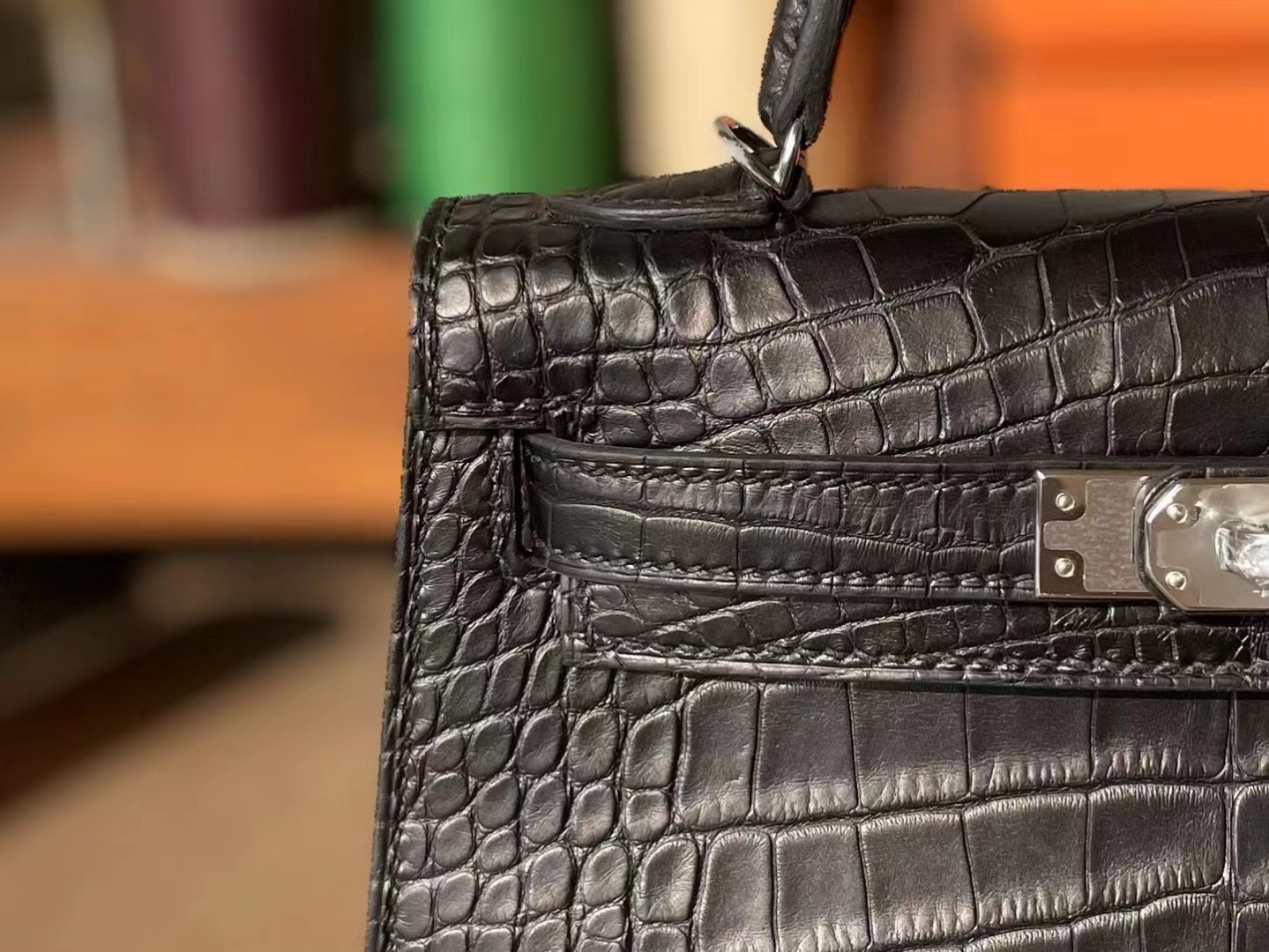 Hermès（爱马仕）mini kelly 迷你凯莉 黑色 雾面美洲鳄鱼皮 银扣 19cm 二代
